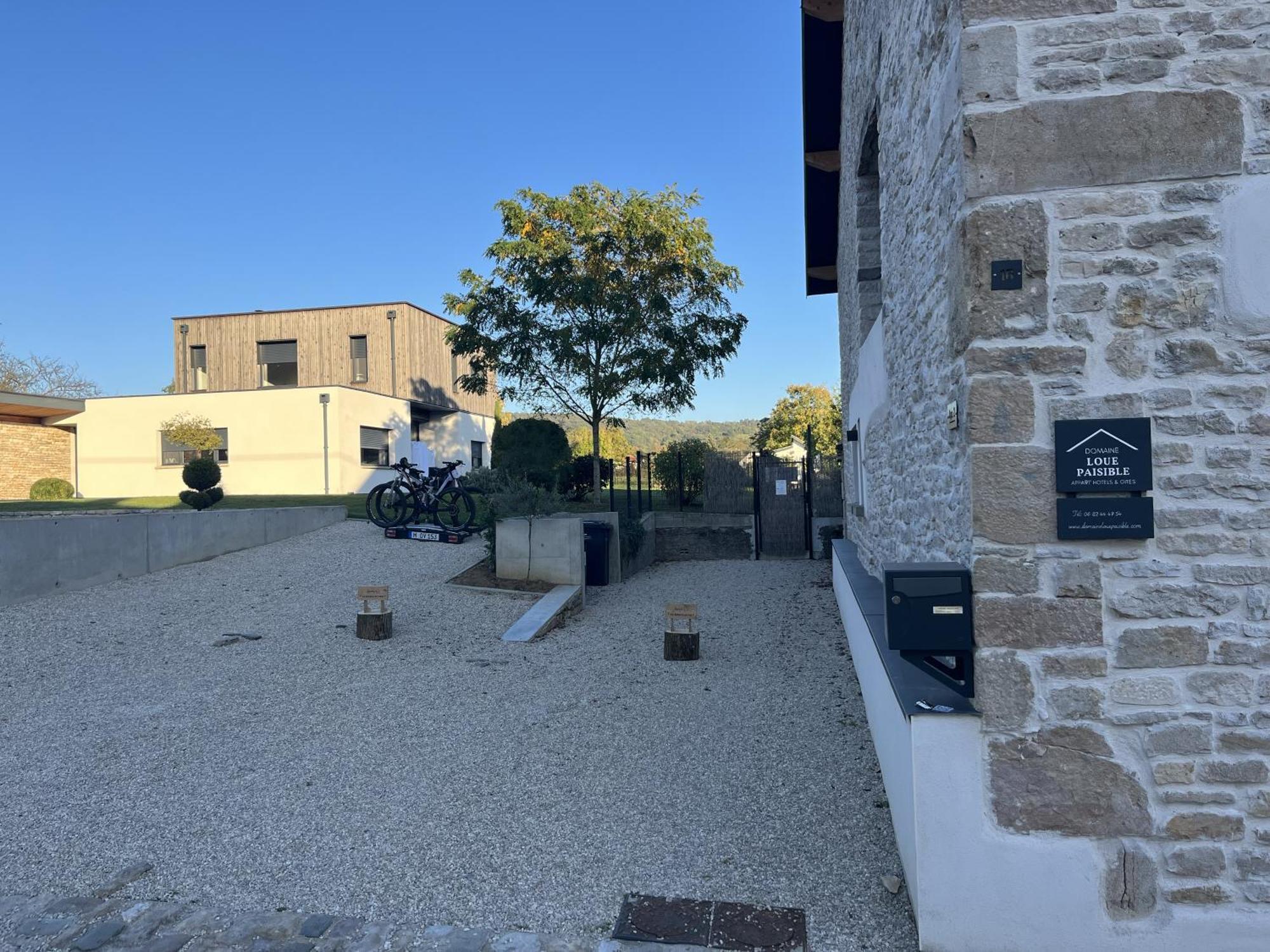 Sejour Detente - Appart'Hotel N 1 Avec Jaccuzi, Piscine Et Petit-Dejeuner Chouzelot Eksteriør billede