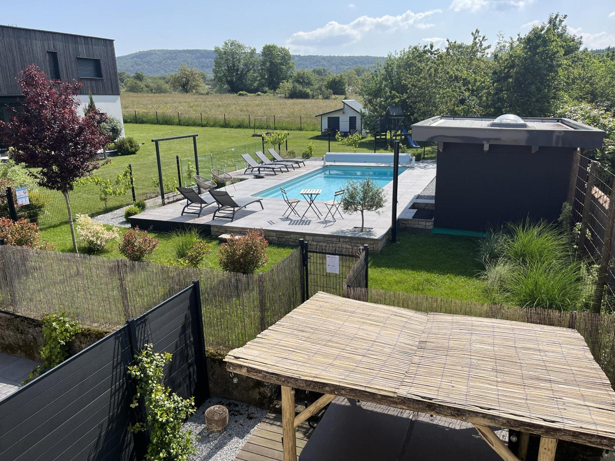 Sejour Detente - Appart'Hotel N 1 Avec Jaccuzi, Piscine Et Petit-Dejeuner Chouzelot Eksteriør billede